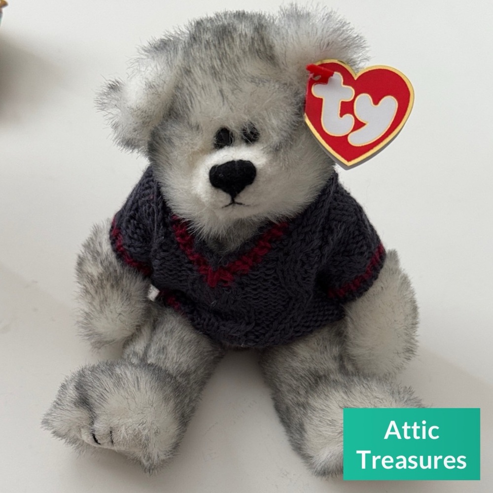 Retired 1993 Attic Treasures Fairbanks the Bear Beanie Baby- Jointed Limbs